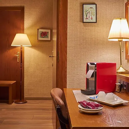 Hotel-hostal Sport Hotel Falset