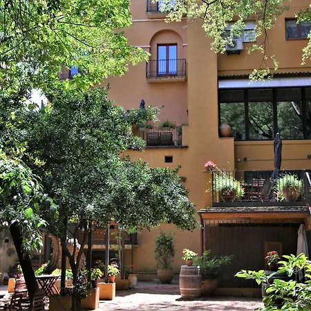 Hotel-hostal Sport 4*