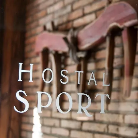 Hotel-hostal Sport 4*