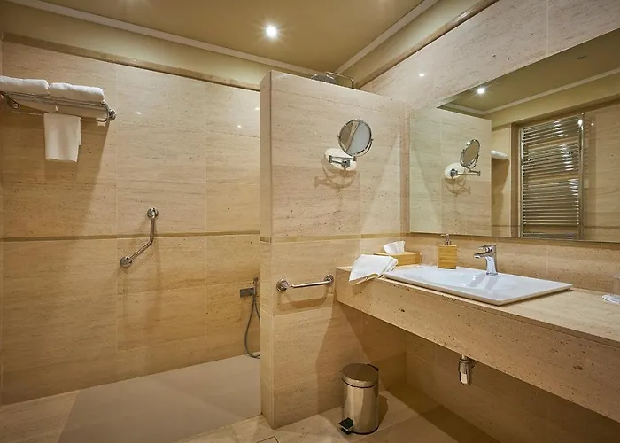 Hotel-hostal Sport 4*